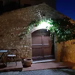 Antico Casolare Κατάλυμα σε φάρμα Σαν Τζιμινιάνο